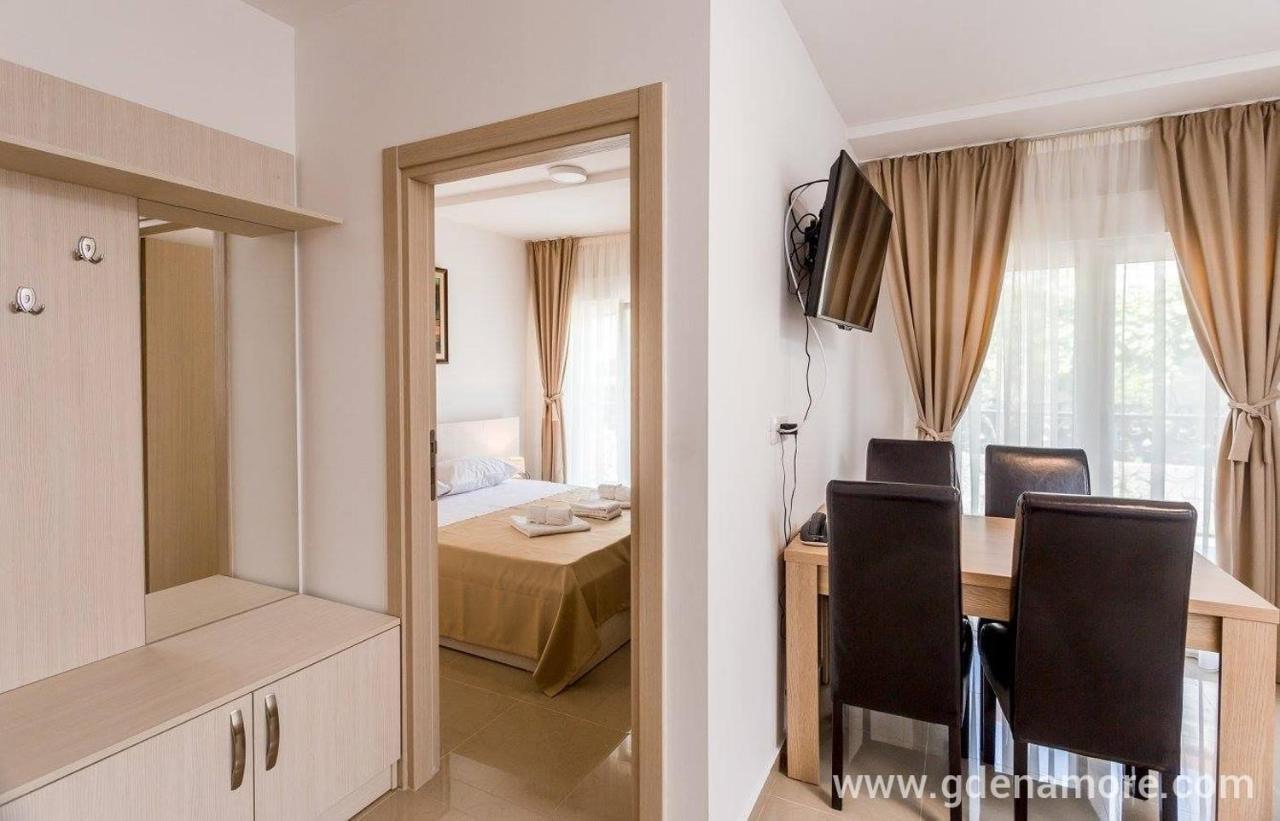 Apartments Belani 헤르섹 외부 사진